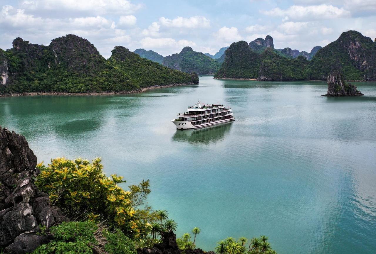 Dora Cruise By Hag Hotel Ha Long Bagian luar foto