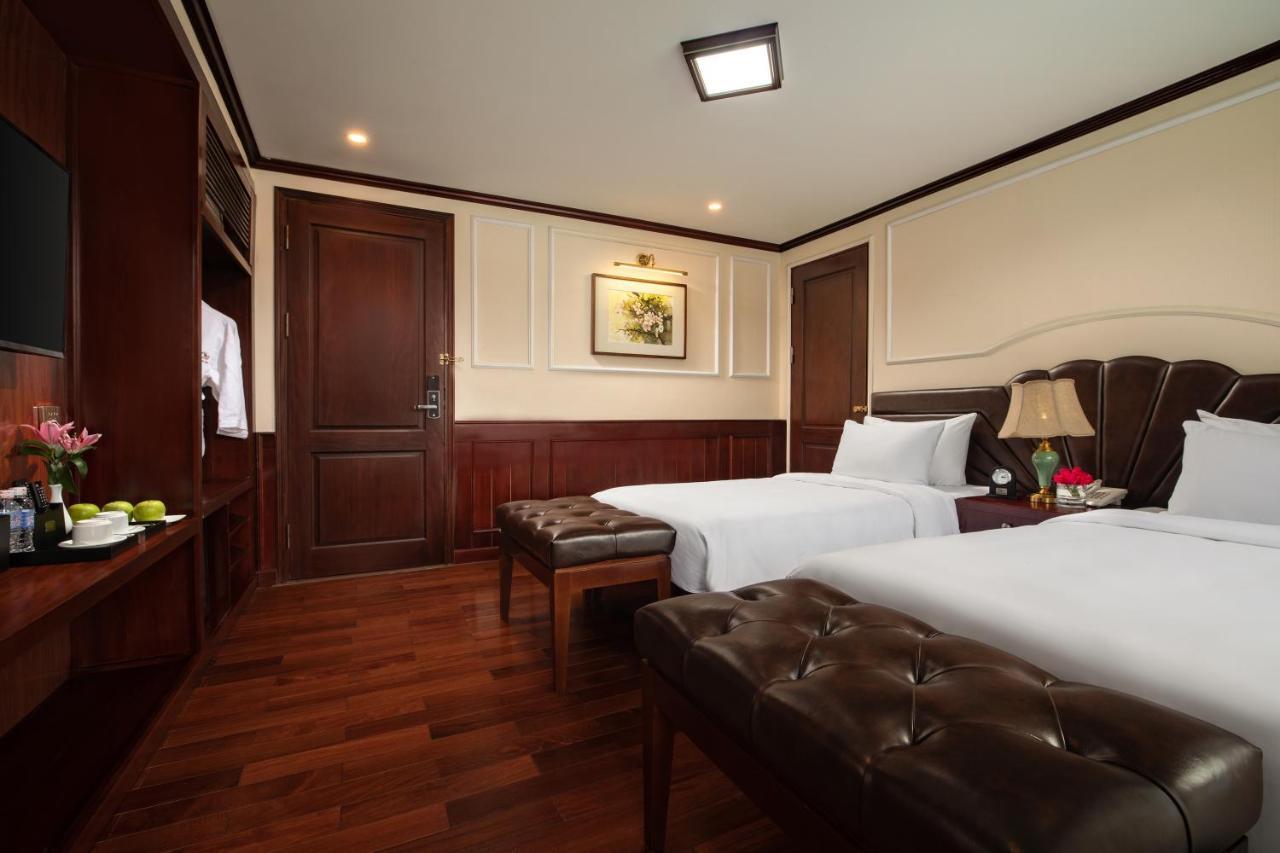 Dora Cruise By Hag Hotel Ha Long Bagian luar foto