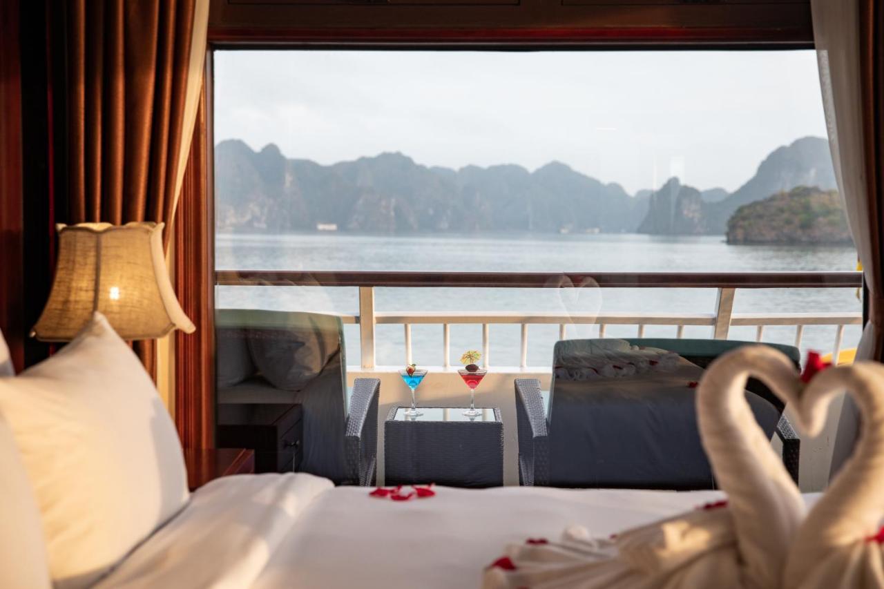 Dora Cruise By Hag Hotel Ha Long Bagian luar foto